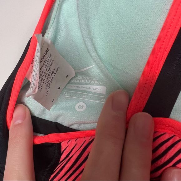 Nike Workout Racerback Tank - Picture 3 of 4